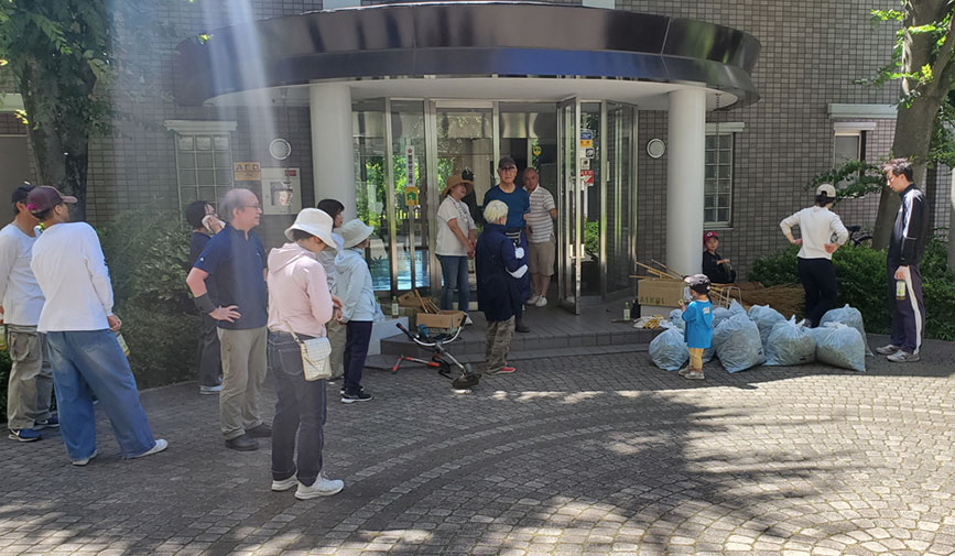 写真：ふれあい館前で解散