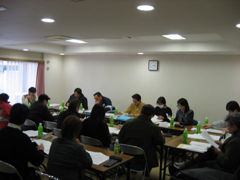 2007年3月21日の理事会の様子の写真
